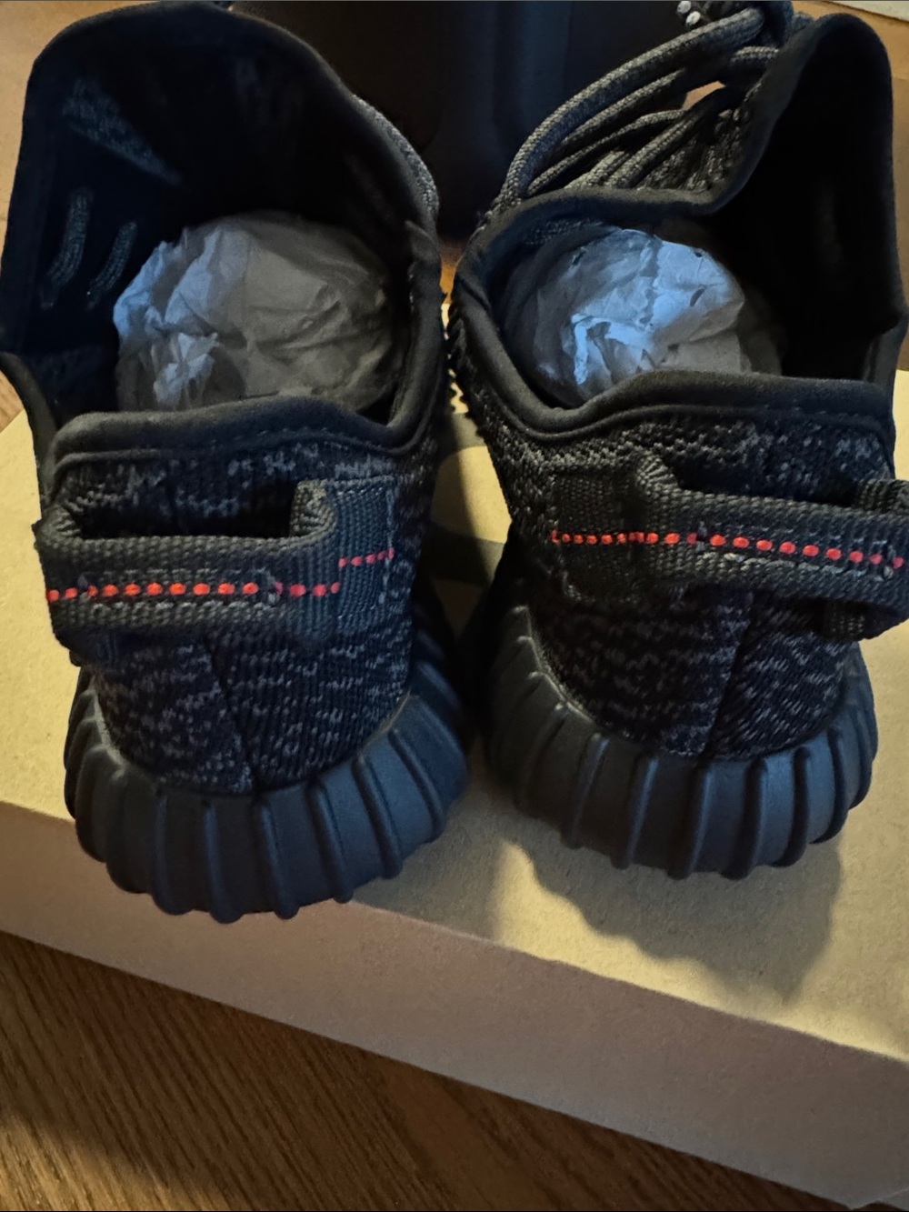 Yeezy Boost 350 V2 Black/Gray - Picture 7 of 9
